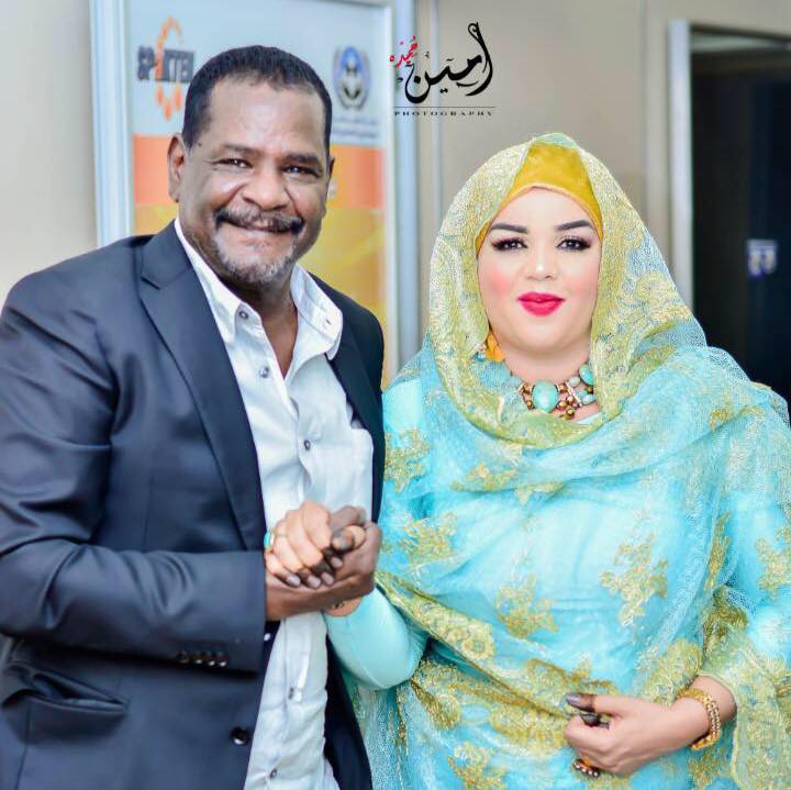 بالصور..ندى القلعة تلتقي المخرج سعيد حامد..هل تفكر سيدة الغناء السوداني في دخول السينما المصرية؟ 1 هل تفكر سيدة الغناء السوداني في دخول السينما المصرية2