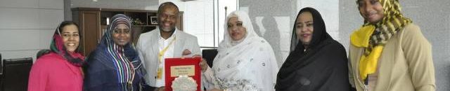 شركة (MTN) السودان تكرم د. تهاني عبدالله وزيرة الاتصالات وتكنولوجيا المعلومات 10 تهاني تكريم