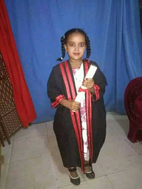 أشهر طفلة سودانية داخل مواقع التواصل تحتفل بتخرجها من الروضة2