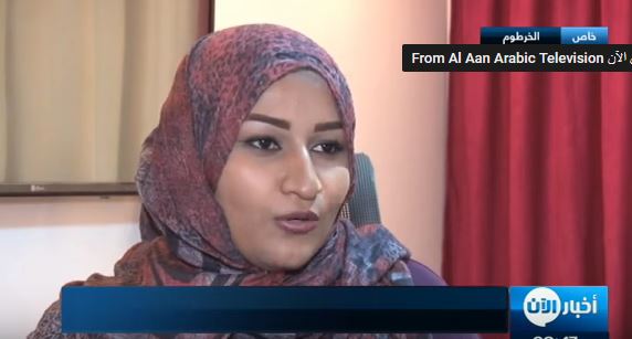 سودانيات يقدن تاكسي نواعم