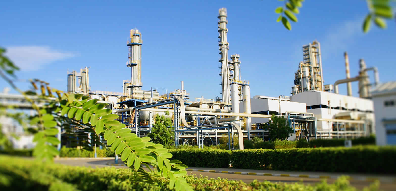 نفط - غاز - بترول - بنزين - وقود