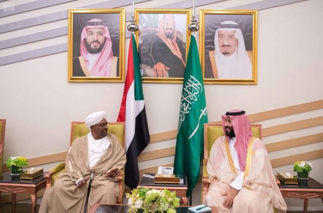 لقاء بين رئيس السودان وولي عهد السعودية بالظهران 1 البشير محمد سلمان