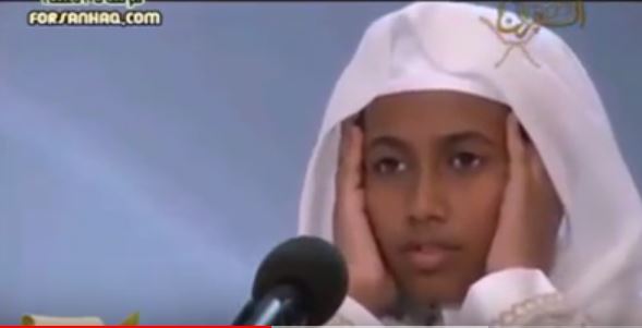 طفل سوداني يفوز بجائز المؤذن الصغير