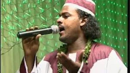 فيديو: كليب لمادح سوداني يحدث ضجة وسخرية على مواقع التواصل الإجتماعي 1 محجوب باسبار