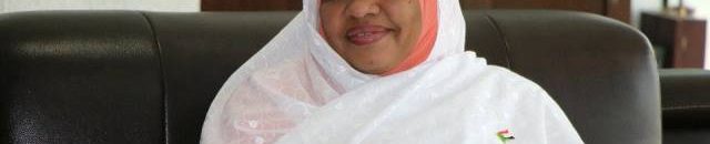 المجلس الوطني يشيد بتقرير وزارة الإتصالات وتكنلوجيا المعلومات ويصفه بالشفاف والعلمي 10 تهاني عبد الله