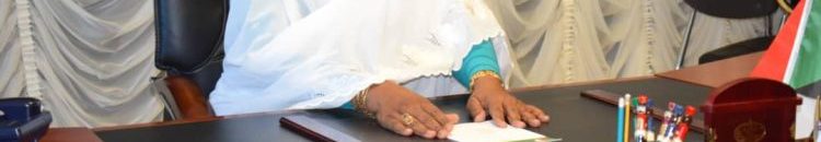 وزيرة الدولة بالعدل تتعهد بدعم الإدارات الخارجية للوزارة 10 مولانا نعمات الحويرص