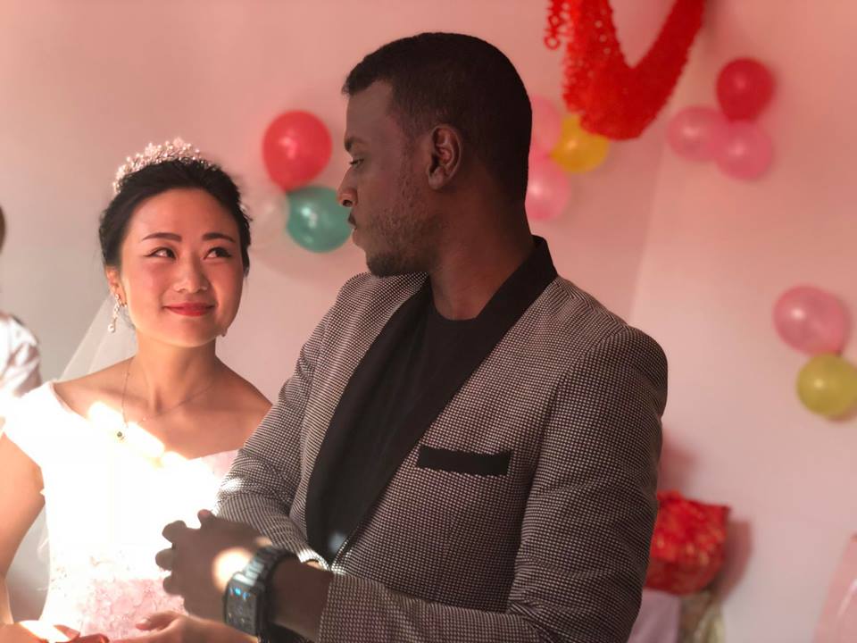 شاب سوداني يكشف الحقائق الكاملة لزواجه من مواطنة صينية