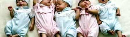 التوائم الخدج الخمسة يخسرون معركة البقاء 10 توائم