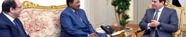 التقى مولانا محمد عثمان الميرغني بمقر إقامته بالقاهرة .. قوش يبحث مع الرئيس المصري العلاقات بين البلدين 10 قوش السيسي