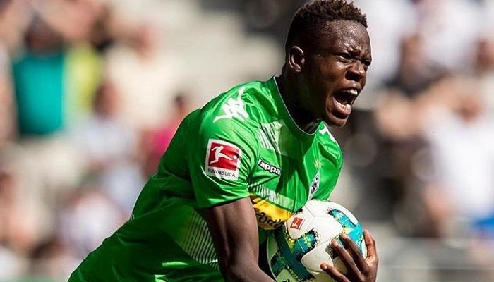 نجم المنتخب السويسري دينيس زكريا يرد على ما أثير عن جذوره السودانية.. طالع تعليقه عن العجب والبرنس وجاستن.. 1 السويسري زكريا