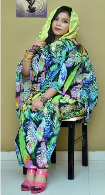 ثوب العيد في السودان.. ما بين الموضة والتراث و"العاطفة".. صور 1 توب سوداني