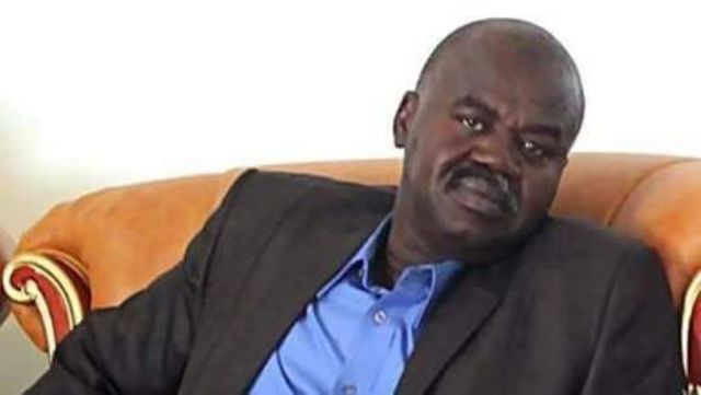 أسد: ود الشيخ (ما مريخابي) .. وسنقاطع الصحف 1 علي أسد