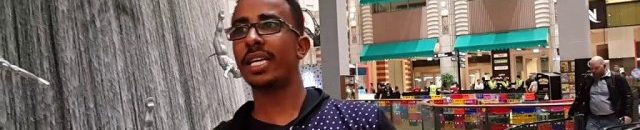 بالفيديو: ابن الترابي يستعرض مهاراته في الرقص والغناء بمول دبي الفخم 10 مجاهد الترابي