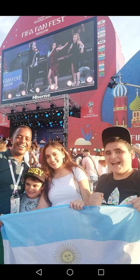 السوداني صائد حسناوات المونديال يحكي قصته مع الأرجنتينية