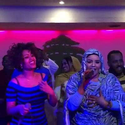 بالفيديو: الفنانة “ندى القلعة” والأثيوبية ” فكر” في هجيج وصخب لافت 1 ندى فكر