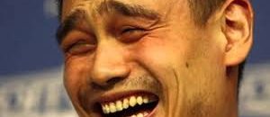 بكى 15 ساعة متواصلة .. فأصيب بحالة نادرة من الضحك الهيستيري 10 ياو مينغ،