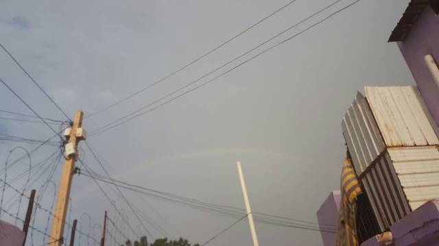 توقعات بأمطار غزيرة في العاصمة وعدد من الولايات وقوس قزح يمتع مواطني الخرطوم 1 قوس قزح