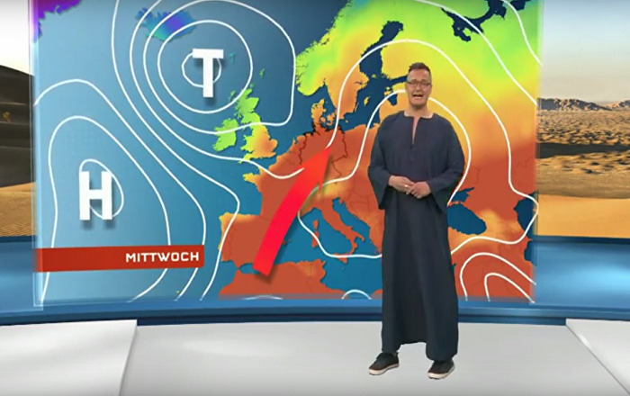 مذيع الماني