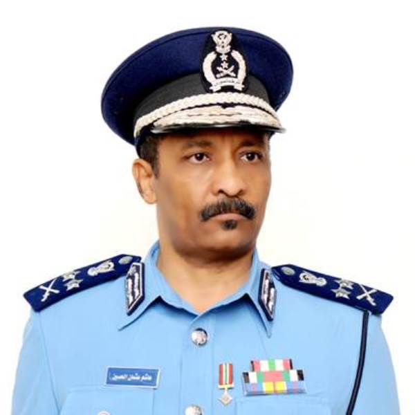 والي الخرطوم يتسلم مذكرة "التسليم والتسلم" 1 12hashim