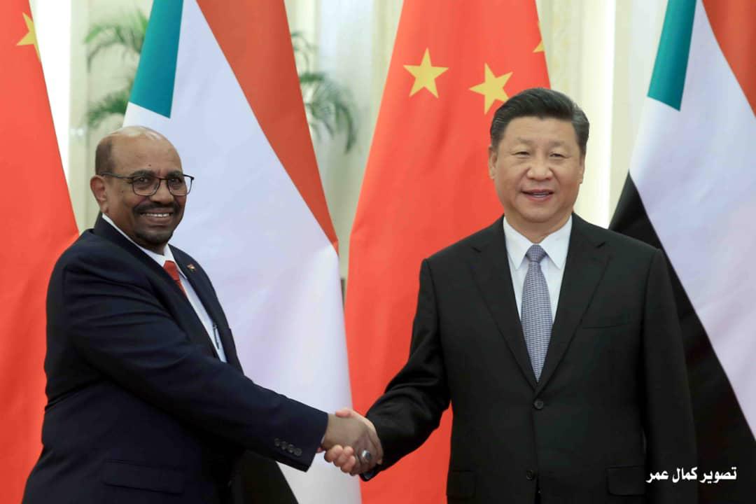 بمناسبة مرور ٦٠ عاما على انشاء علاقات دبلوماسية بين السودان والصين رسالة لوزير الخارجية من نظيره الصيني 1 البشير شي جين بينغ