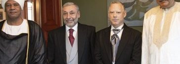 صورة تجمع سفير السودان بالنرويج “بزيّه القومي” مع السفير الإسرائيلي تثير ضجة بمواقع التواصل 10 IMG ٢٠١٨١٠٢٧ ١٠٢٩٤٢ 364x245