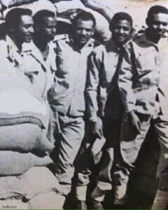 البشير من أذكى الذين ظهروا في المسرح السياسي وأنه الوحيد الذي أبطل لفترة طويلة أثر الترابي وكان أشد من النميري في جعل المهدي والميرغني سواح 4 البشير3