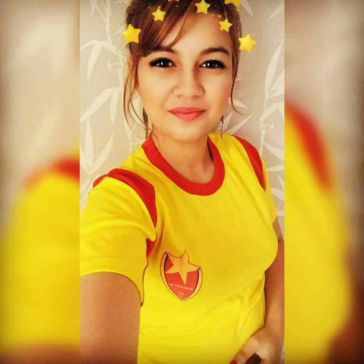 حسناء غامضة