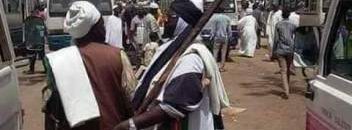 صورة “مُدهشة” لأحد أنصار المهدي تعيد الذاكرة لـ “عنترة بن شداد” 10 عنترة