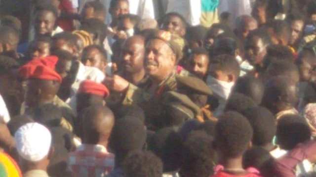 "الوطني" يرفض دعوة "جبهة التغيير" للجيش للانقلاب 1 اللواء محي الدين