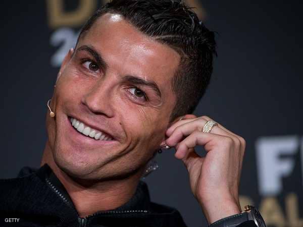 وصفته بـ"المريض النفسي".. رونالدو يردّ على صديقته السابقة 1 1 1216491