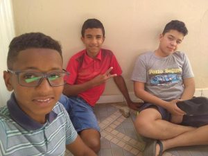 الكشف عن حقيقة صورة طفل مظاهرات الخرطوم الذي قيل أنه قتل في بري.. برازيلي وليس سوداني 2 طفل برازيلي 1