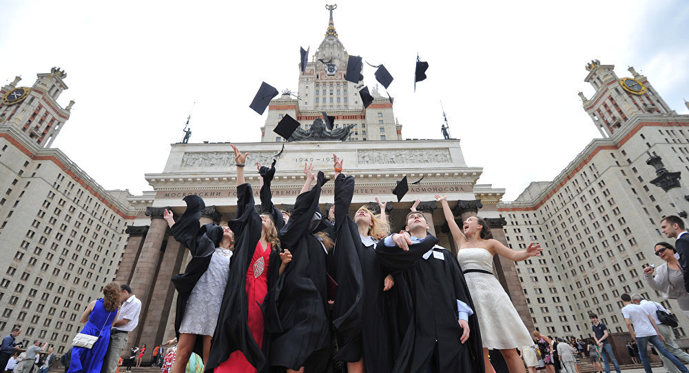 صعوبات تواجه استئناف الدراسة بالجامعات 1 طلاب