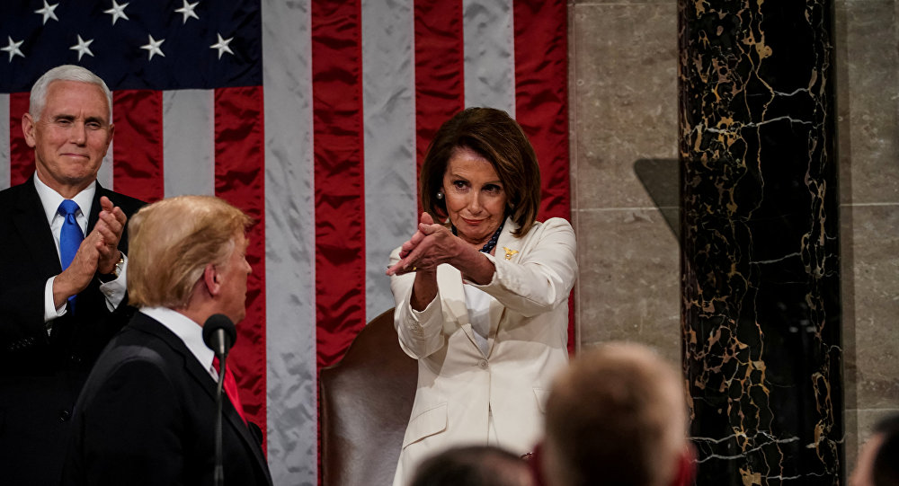 اعتقال أمريكي حاول قتل نانسي بيلوسي على الهواء مباشرة 1 بيلوسي