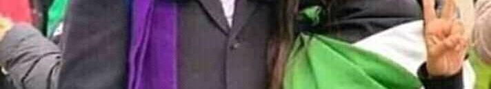 بالصور.. حسناء التظاهرات تحتضن عدد من الرجال في مشاهد مختلفة ونشطاء يسخرون: (اكتشفنا أن لديها ثلاثة أباء) 13 حسناء المظاهرات33