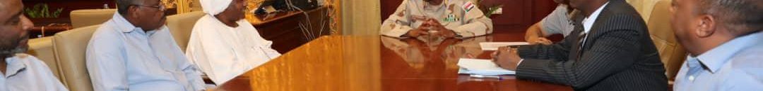 حميدتي يخرج عن حلمه خلال مؤتمره الصحفي قائلا للصبر حدود .. و ذوالنون يخطف أضواء المؤتمر 10 حميدتي 1