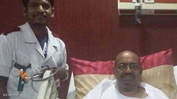 محتجز في أفضل غرفة… تفاصيل إقتياد البشير إلى السجن على يد “زوار الفجر” 1 1 1243920