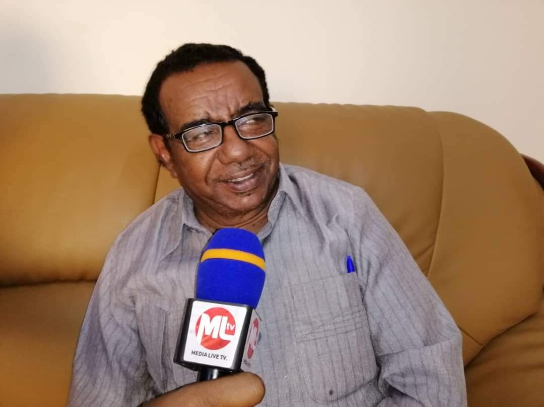 د.انور عثمان