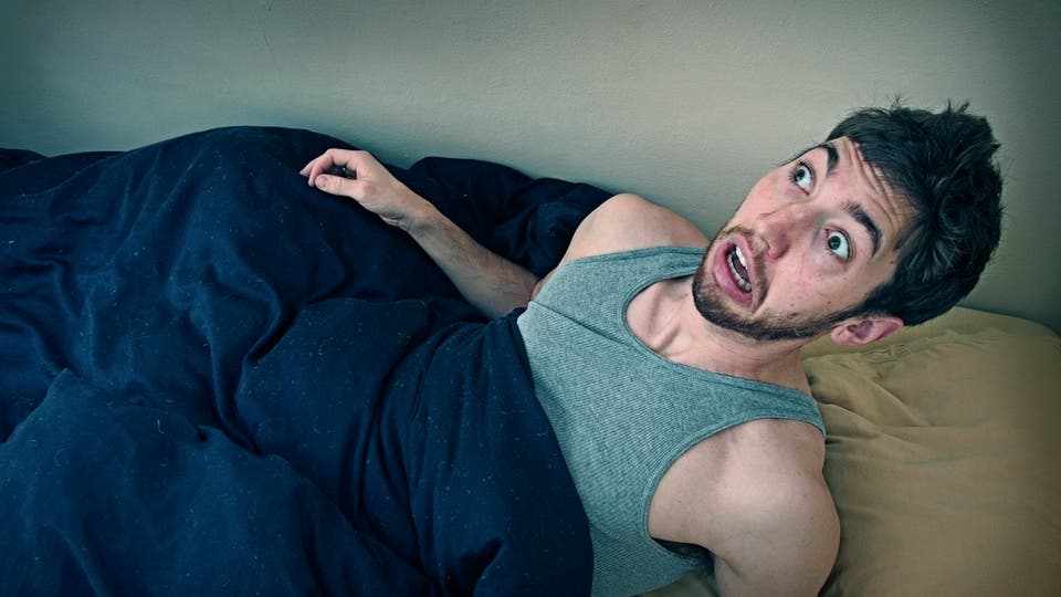 هل تعلم لماذا نستيقظ في نفس الوقت من كل ليلة؟ 1 كوابيس