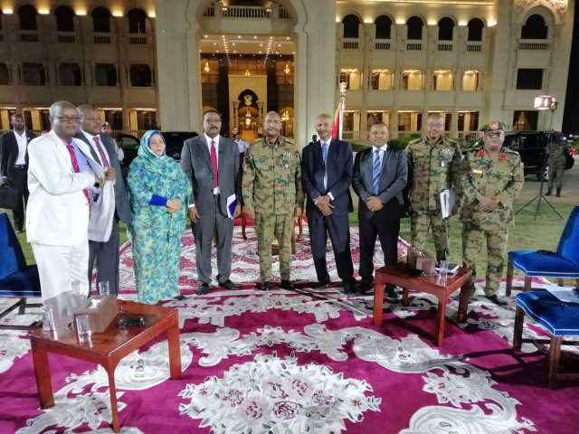 البرهان صحفيين