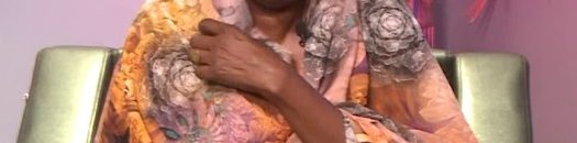 فيديو: ناشطة تعتبر الحديث عن النسب الى الرسول من مشاكل الهوية السودانية وتطالب برفد كل مذيعة تغير لون بشرتها 11 حواء كباشي