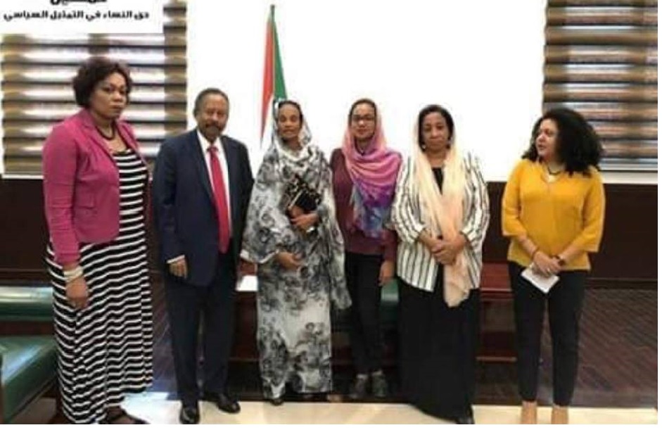 حمدوك يستقبل الفيمنستات بالخرطوم ويتجاهل مواطنين ماتوا حرقآ في بورتسودان .. ومن ماتوا غرقآ في مناطق الشمال 1 خمسين