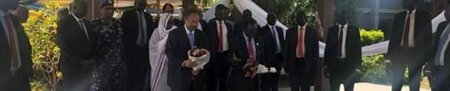 حمدوك قبر قرنق