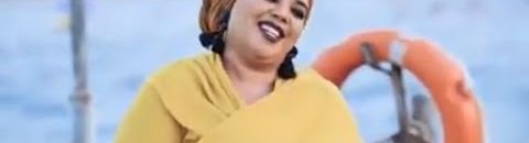 شاهد بالفيديو.. الفنانة ندى القلعة تتغزل في مواطن قطري استضافته خلال بث مباشر: (يا سلام لو لبست العمة السودانية وكل فتاة بإبن بلدها مغرمة) 10 13078656