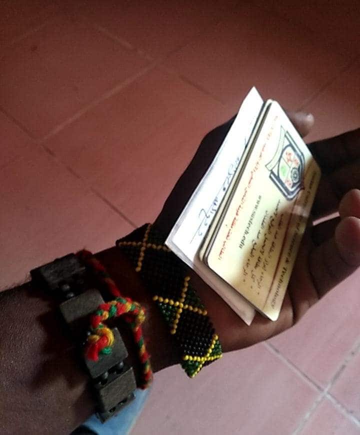 بالصورة .. سوداني تعرض للسرقة يعبر عن سعادته رغم فقده لامواله (يا سلااااام على الحرامية في عهد حمدوك) 1 71140465 407680633263904 2245830358899621888 n