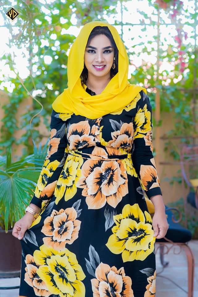 شاهد بالصورة : الإعلامية الريان الظاهر تنتقل للعمل بقناة العربية مراسلة لبرنامج "صباح العربية" 1 الريان الظاهر2