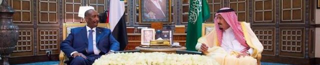 رئيس مجلس السيادة يهنئ خادم الحرمين الشريفين وولي عهده بذكرى يوم التأسيس 10 سلمان البرهان