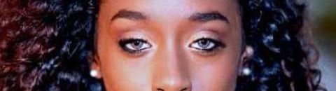 عارضة ازياء سودانية سارة