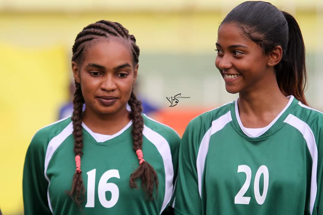 اللاعبة ارجوان