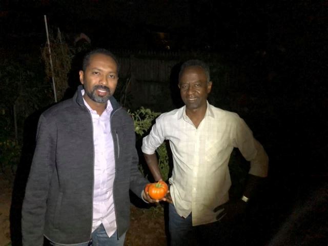 الدقير: اعتقال خالد عمر وبقية قيادات لجنة التفكيك سياسيٌّ تعسفيٌّ بامتياز 1 لقمان سلك