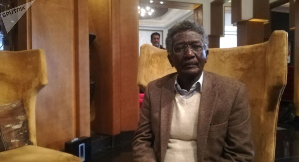 المخرج السينمائي السوداني سليمان إبراهيم في مهرجان مراكش بالمغرب ممثل ومخرج سوداني: الحركة السينمائية كادت تتلاشى في عهد النظام السابق 1 1043598443